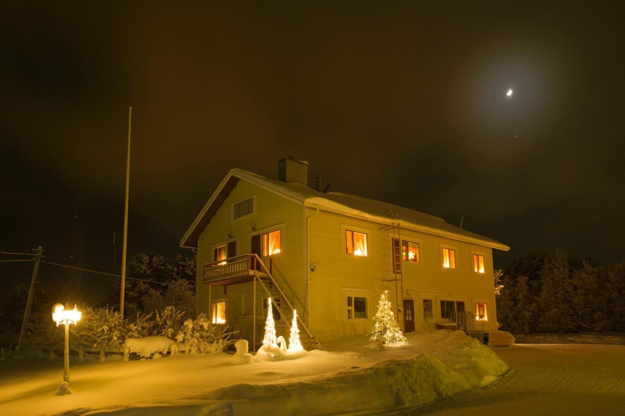 Hotel Hetan Majatalo Enontekiö Zewnętrze zdjęcie